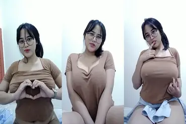 Bokep Live Miyoubee Show Goyang Sensual Desah