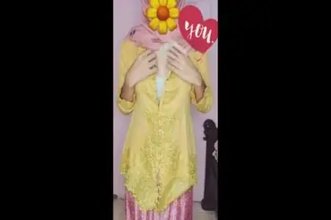 Hijab Hitam Liar Sepong Kontol Om Gede Sekali WOT